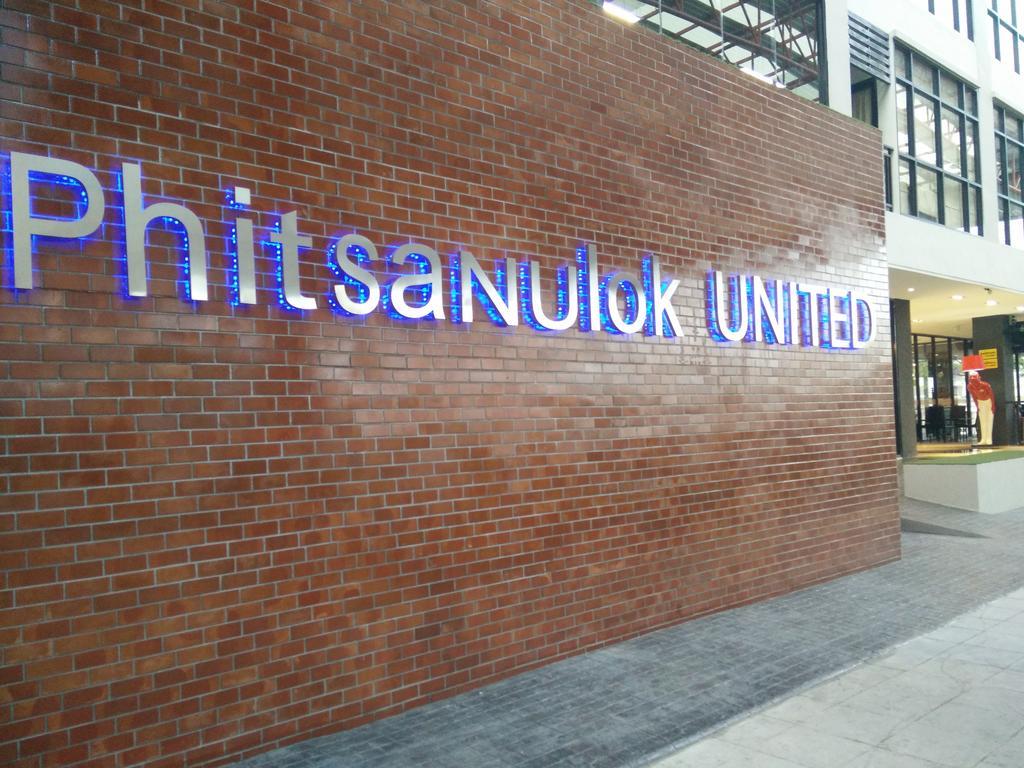 Hotel Phitsanulok United Exterior foto
